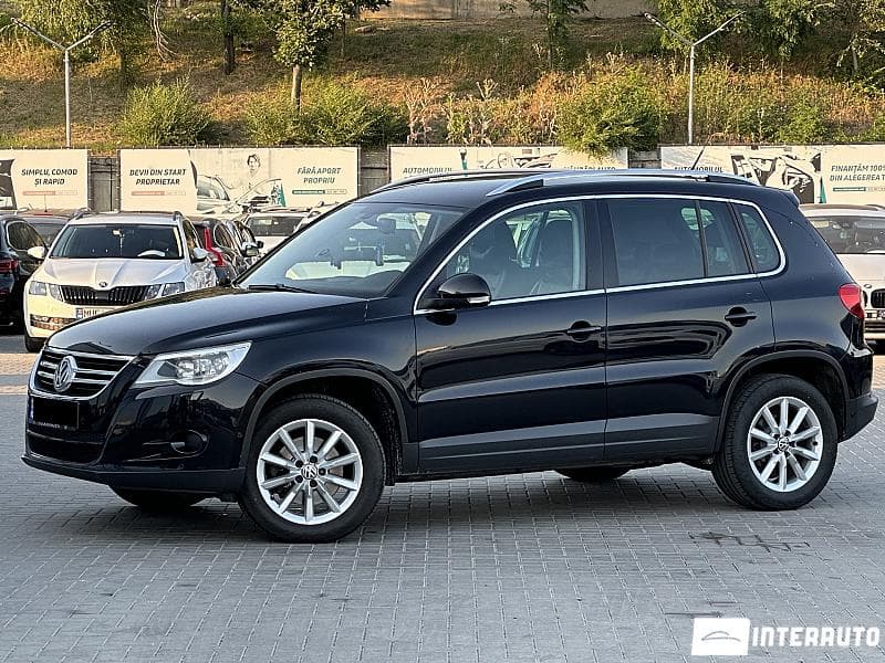 Volkswagen Tiguan 2010 — Миниатюра 2