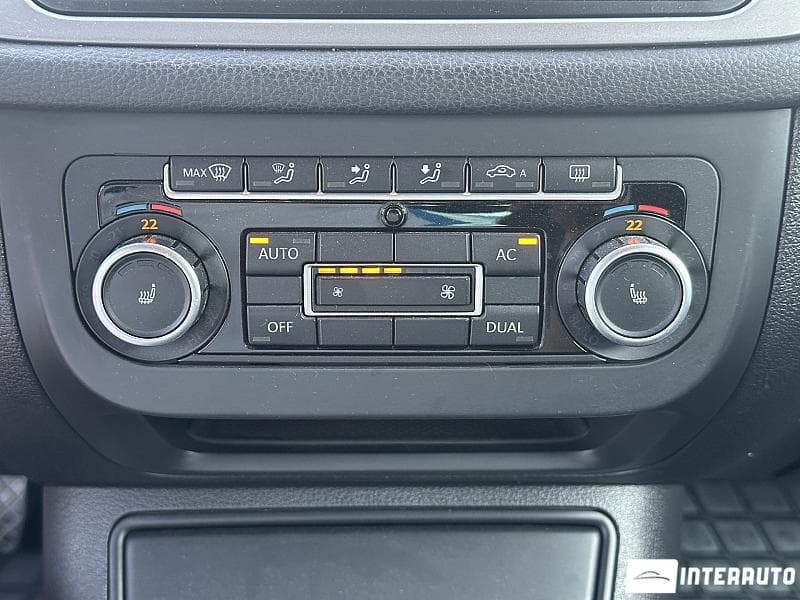 Volkswagen Tiguan 2010 — Миниатюра 10