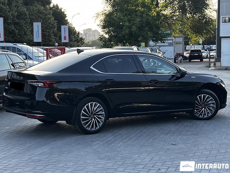 Skoda Superb 2025 — Миниатюра 4