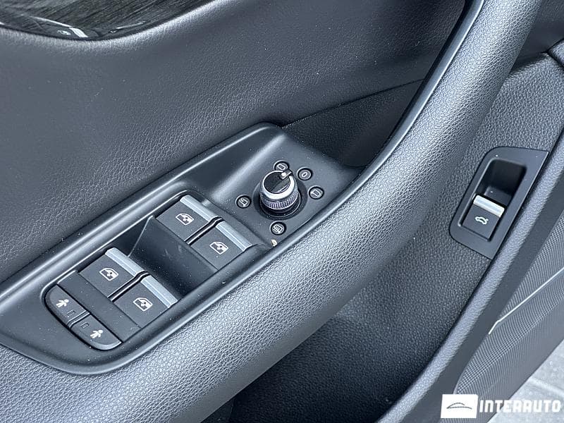 Audi Q7 2017 — Миниатюра 21