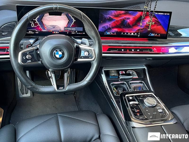 BMW 740 2023 — Миниатюра 8