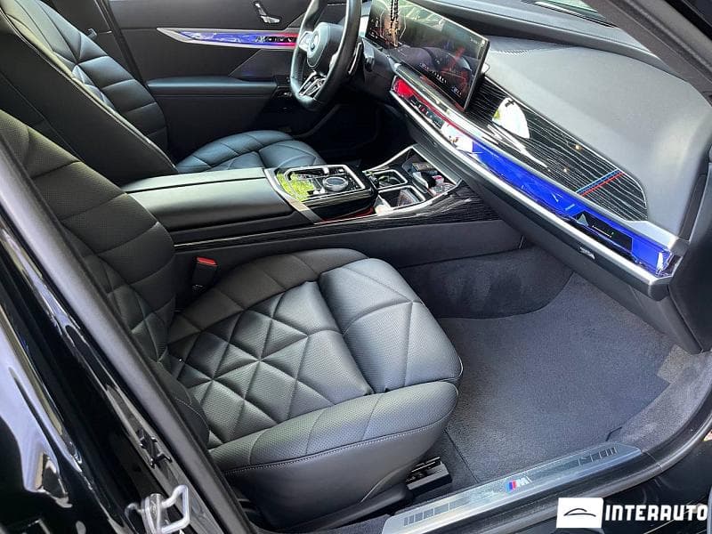 BMW 740 2023 — Миниатюра 7