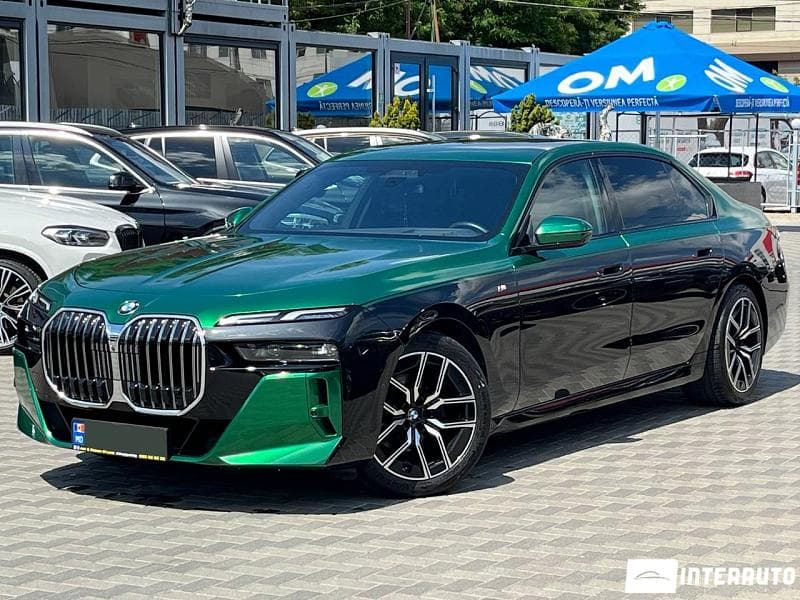 BMW 740 2023 — Миниатюра 3