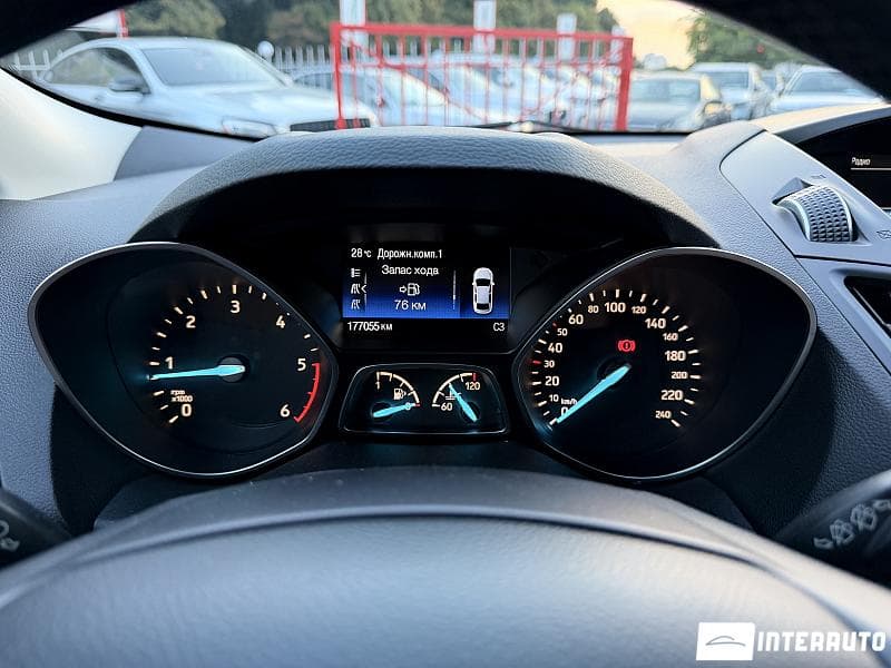 Ford Kuga 2017 — Миниатюра 9