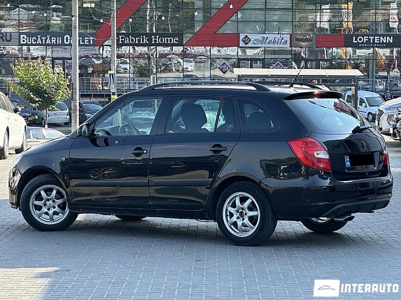 Skoda Fabia 2009 — Миниатюра 4