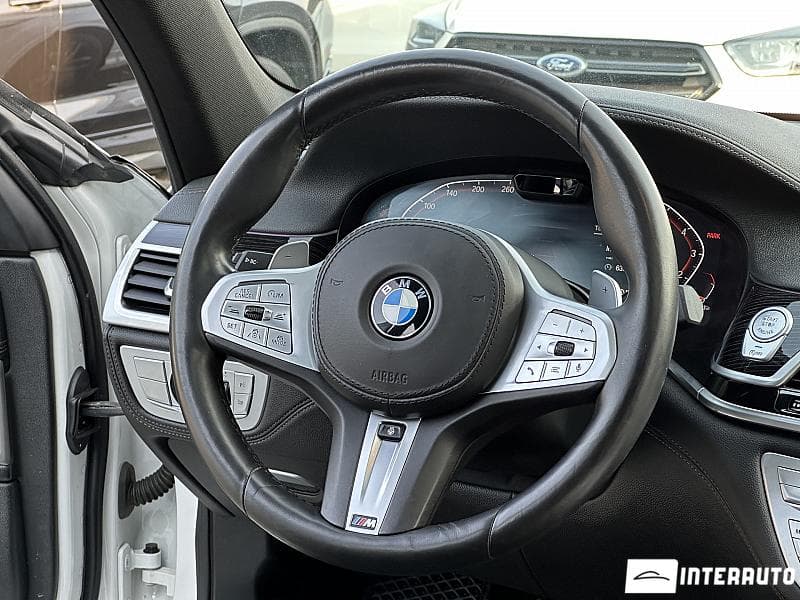 BMW 740 2021 — Миниатюра 7
