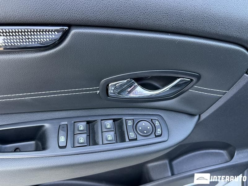 Renault Grand Scenic 2012 — Миниатюра 7