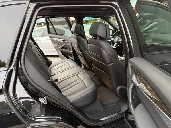 2016 BMW X5 4.0e — Miniatură 18