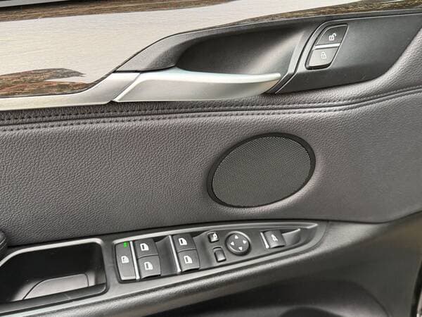 2016 BMW X5 4.0e — Miniatură 16