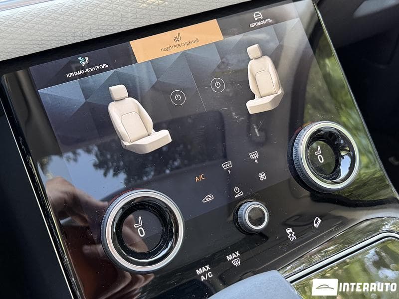 Land Rover Range Rover Velar 2021 — Миниатюра 14