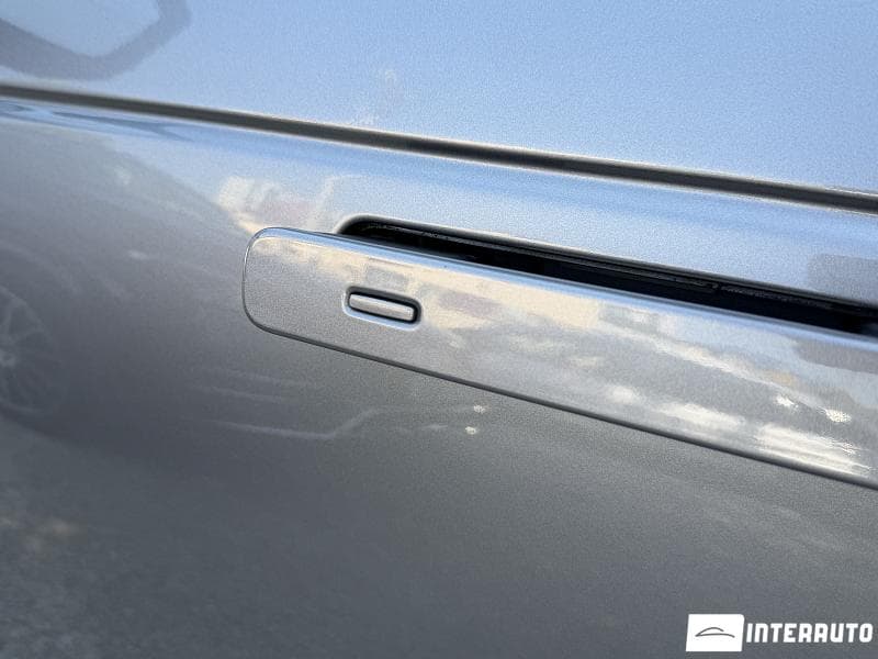 Land Rover Range Rover Velar 2021 — Миниатюра 5