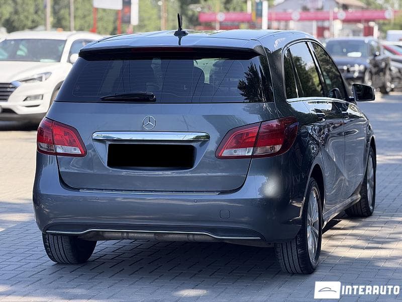 Mercedes B 180 2017 — Миниатюра 4