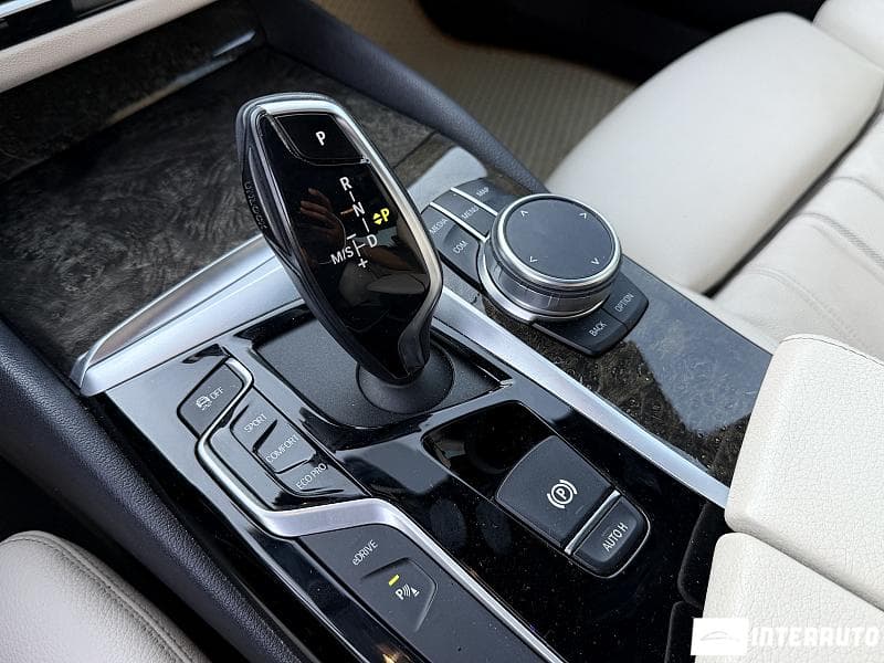 BMW 530e 2018 — Миниатюра 13