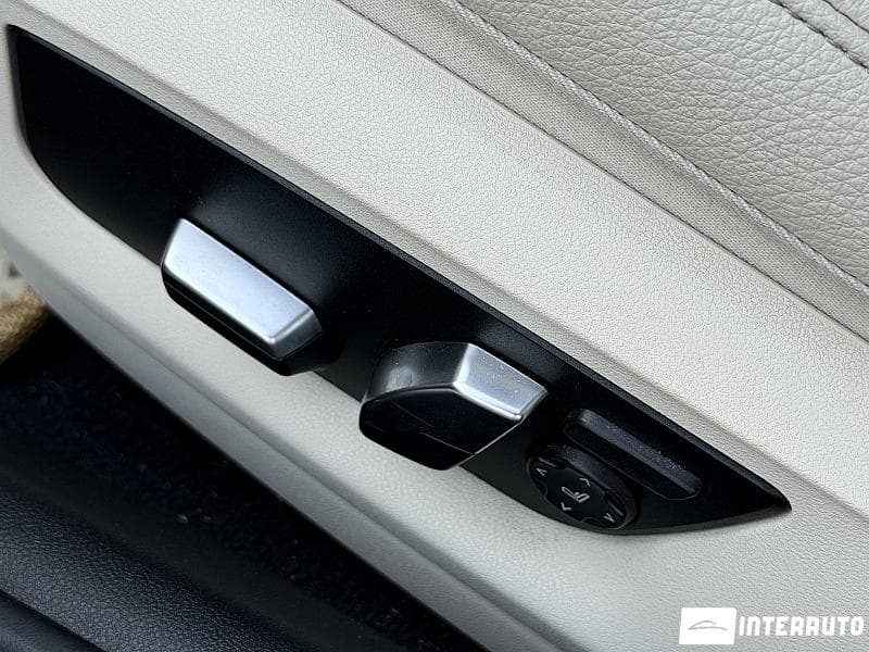 BMW 530e 2018 — Миниатюра 23