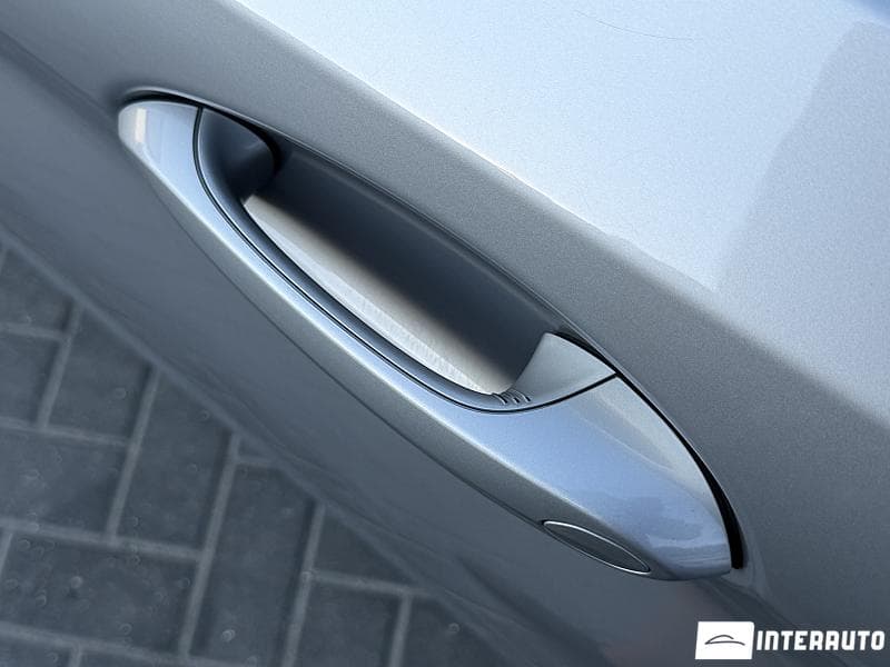 BMW 530e 2018 — Миниатюра 19