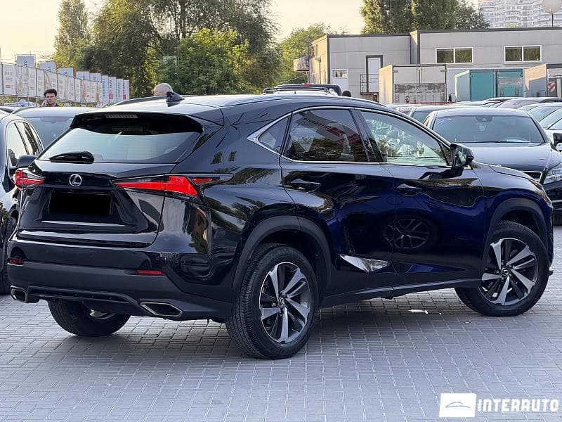 Lexus NX 300 2018 — Миниатюра 3