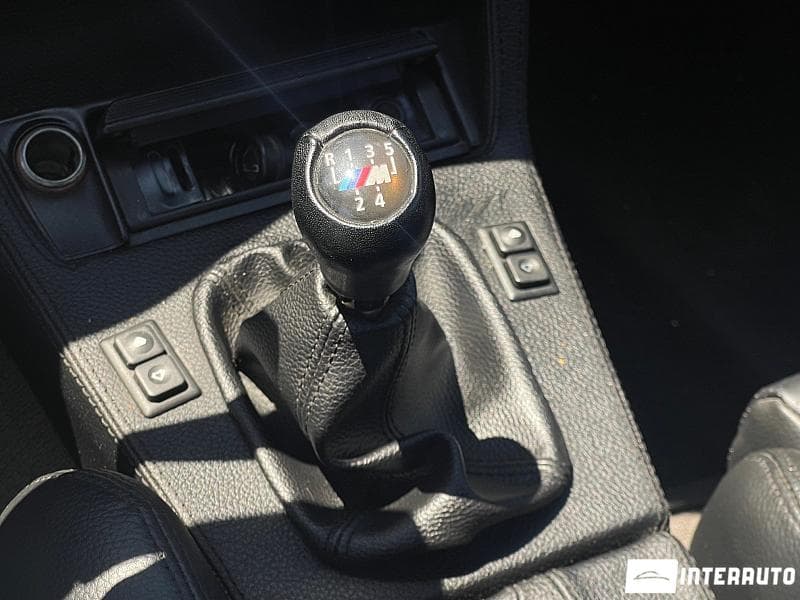 BMW 320 1985 — Миниатюра 8