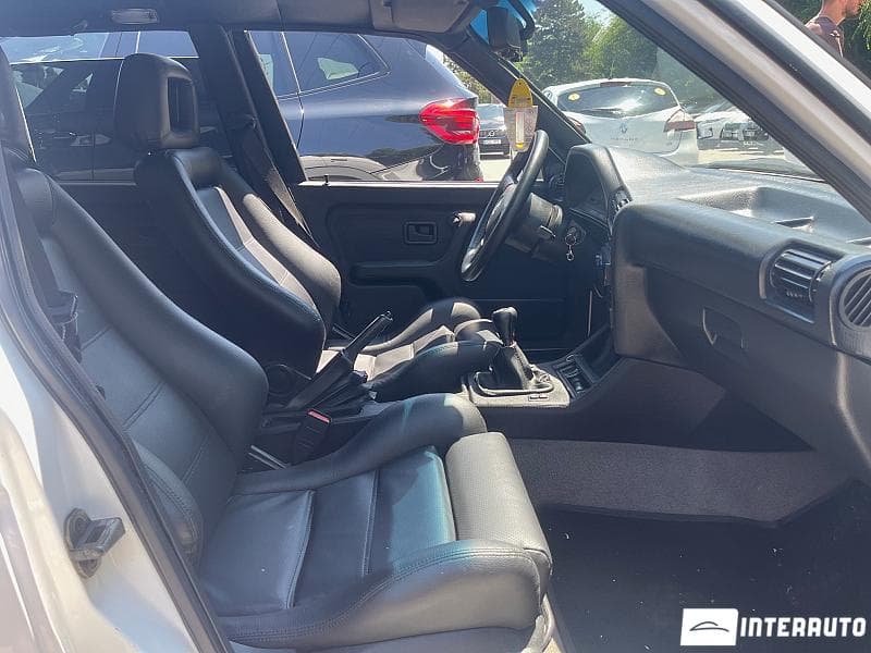 BMW 320 1985 — Миниатюра 13