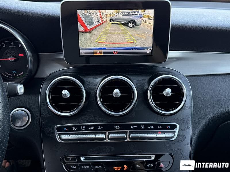 2019 Mercedes GLC 350e — Miniatură 16