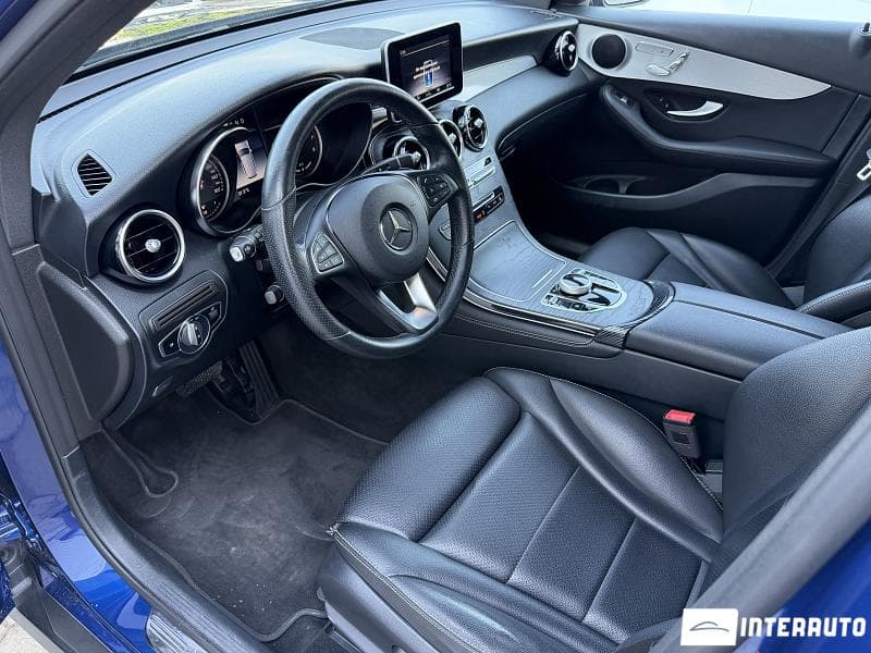 2019 Mercedes GLC 350e — Miniatură 8