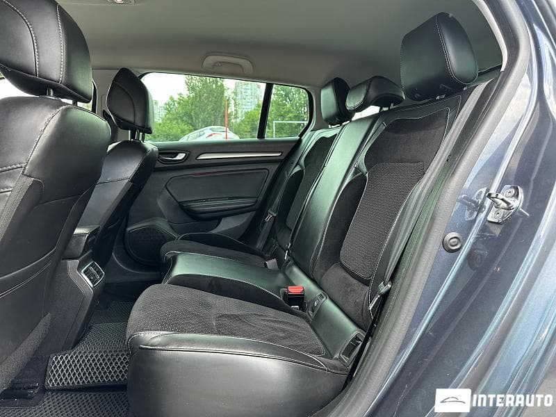 Renault Megane 2018 — Миниатюра 15