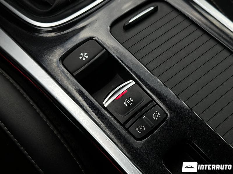 Renault Megane 2018 — Миниатюра 12