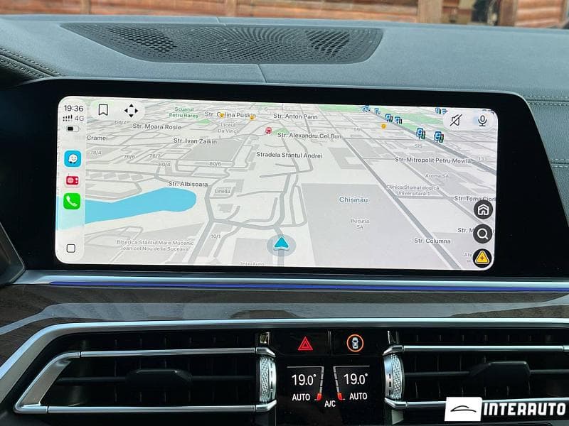 BMW X5 4.0i 2021 — Миниатюра 11