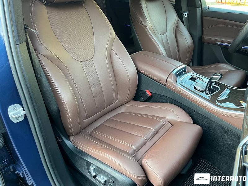BMW X5 4.0i 2021 — Миниатюра 7