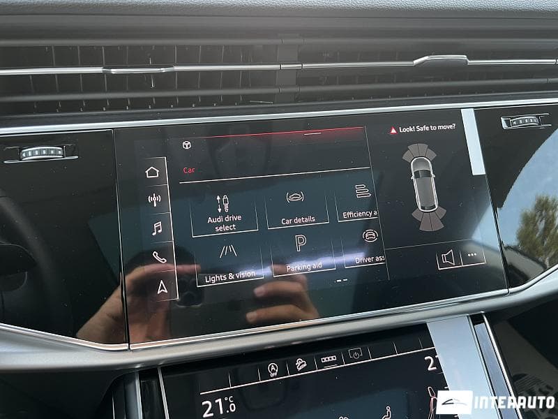 Audi Q8 2023 — Миниатюра 7