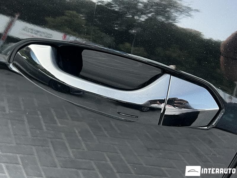 Audi Q8 2023 — Миниатюра 16