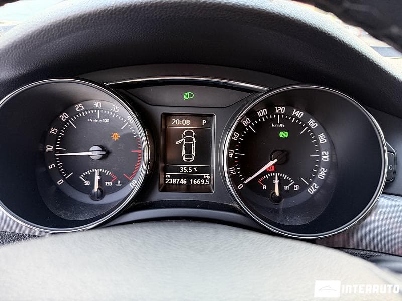 Skoda Superb 2009 — Миниатюра 10