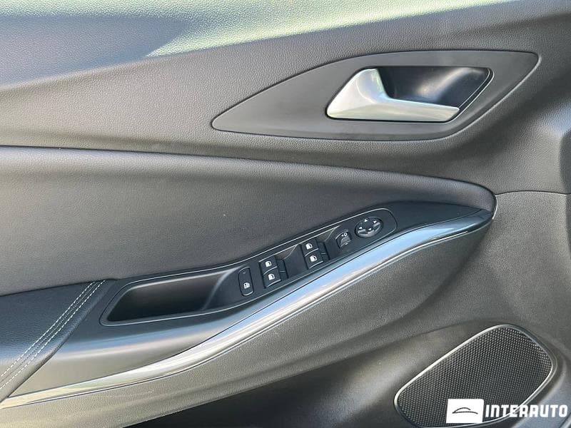 Opel Grandland X 2021 — Миниатюра 5