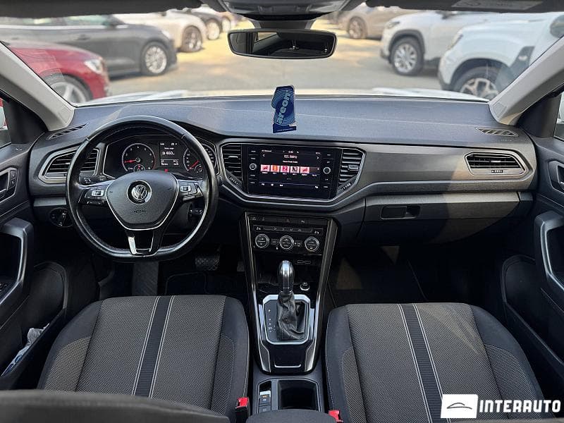Volkswagen T-Roc 2019 — Миниатюра 6