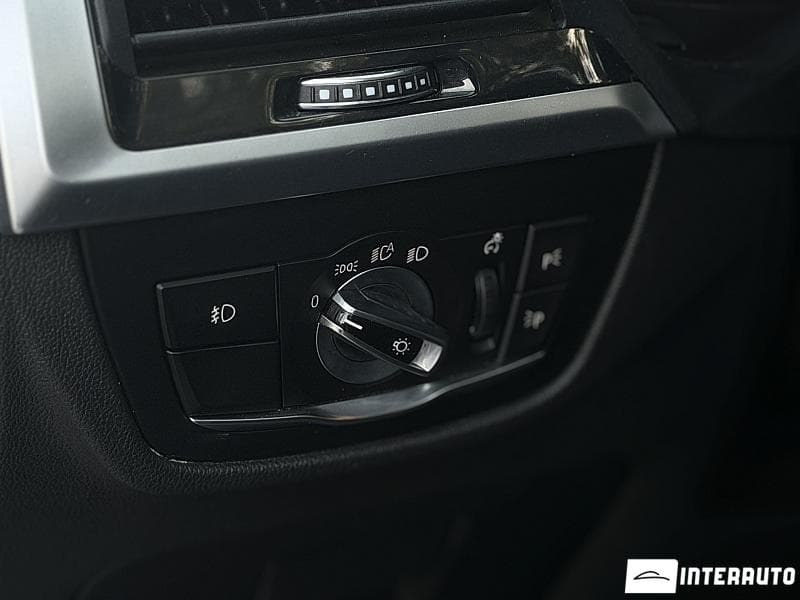 2018 BMW X3 3.0i — Miniatură 8