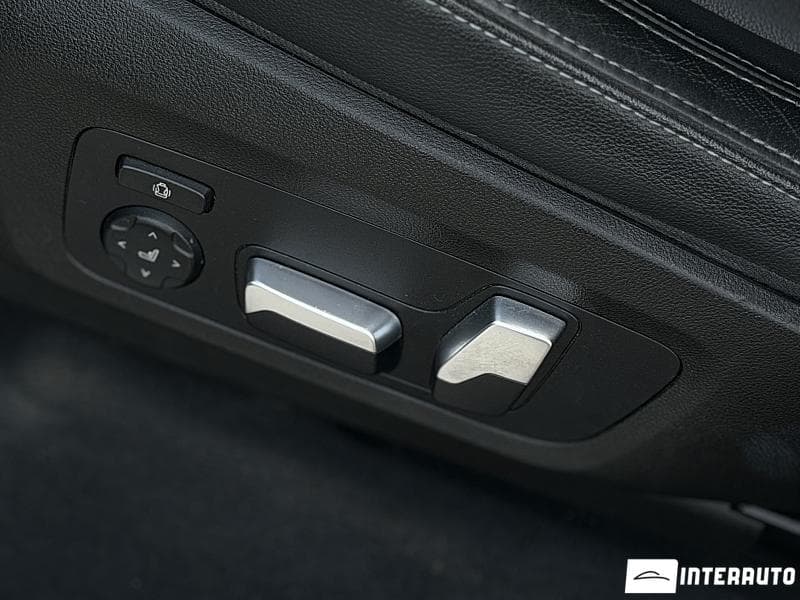 2018 BMW X3 3.0i — Miniatură 10