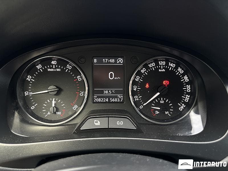 Skoda Rapid 2014 — Миниатюра 8