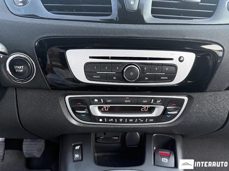 Renault Scenic 2015 — Миниатюра 11