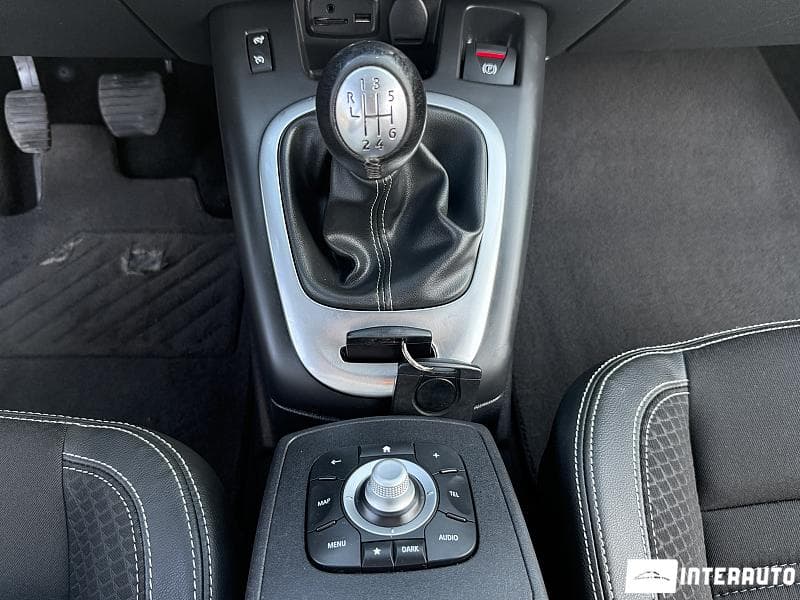 Renault Scenic 2015 — Миниатюра 12