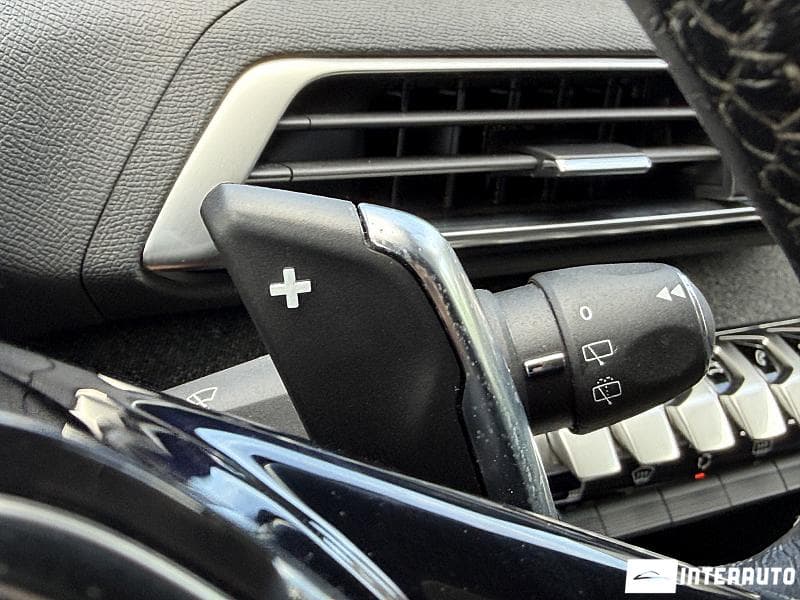 2019 Peugeot 3008 — Miniatură 12