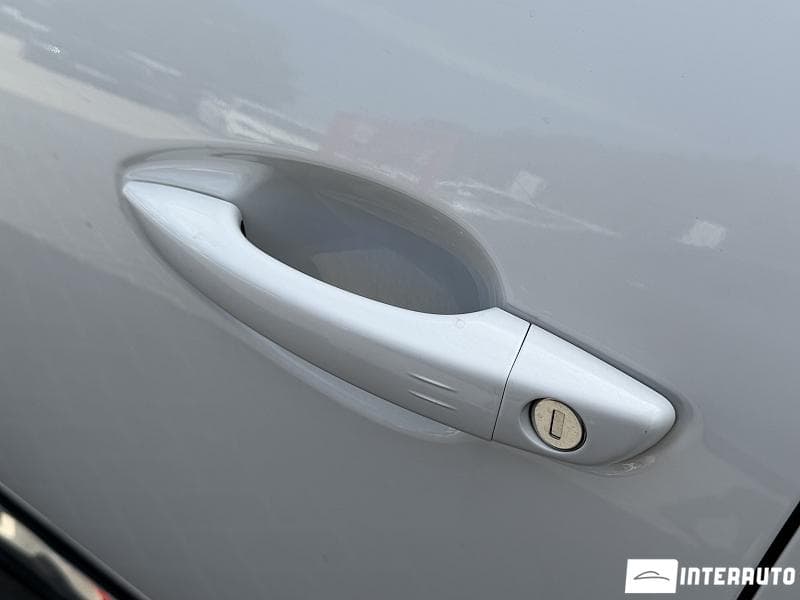2019 Peugeot 3008 — Miniatură 18