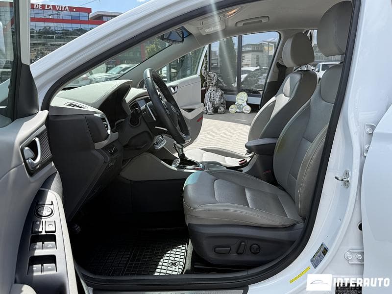 Hyundai Ioniq 2018 — Миниатюра 5