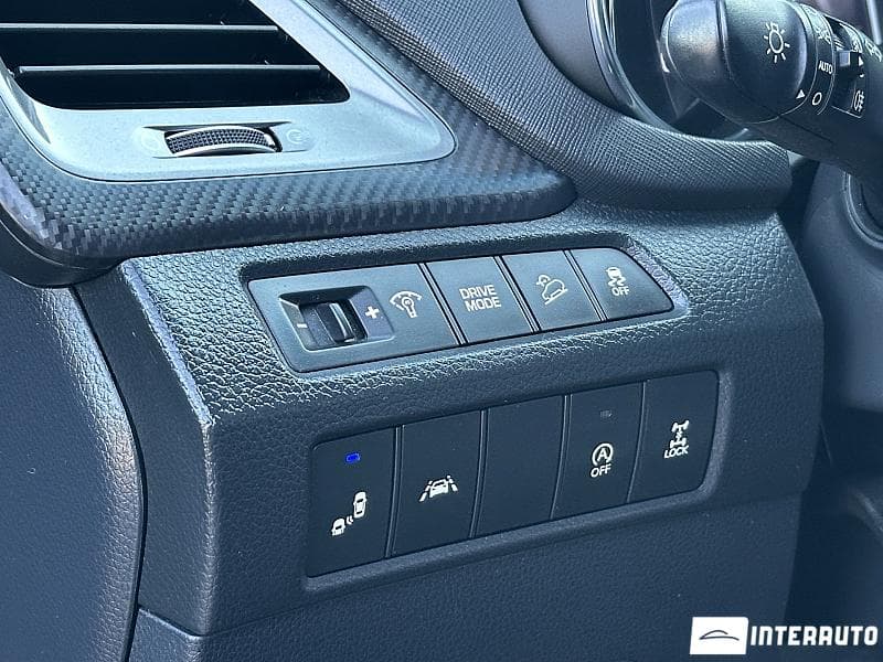 Hyundai Santa Fe 2018 — Миниатюра 20