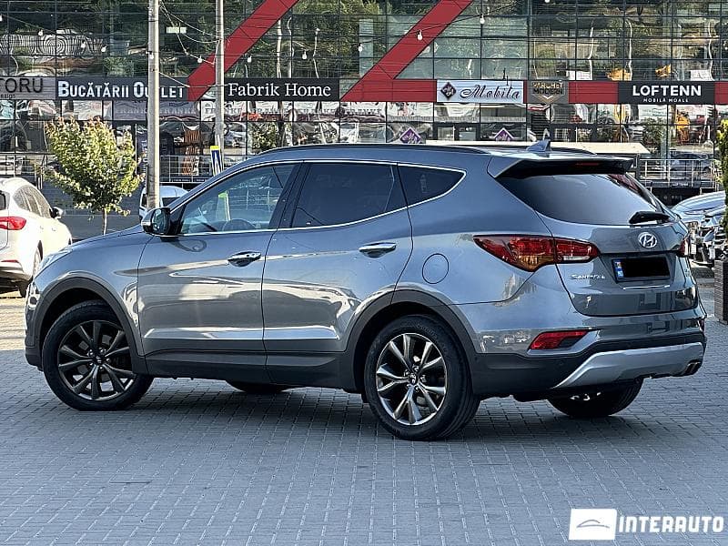 Hyundai Santa Fe 2018 — Миниатюра 4