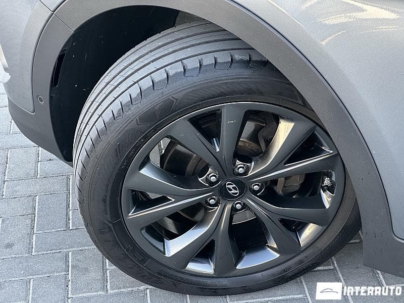Hyundai Santa Fe 2018 — Миниатюра 18
