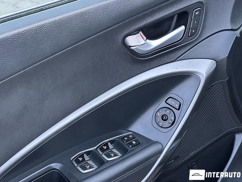 Hyundai Santa Fe 2018 — Миниатюра 19