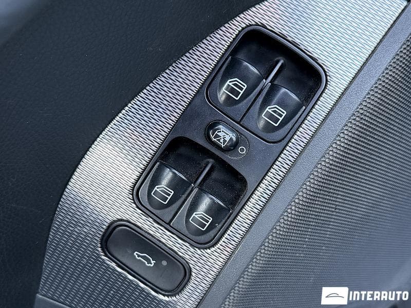 2005 Mercedes CLK 200 — Miniatură 11