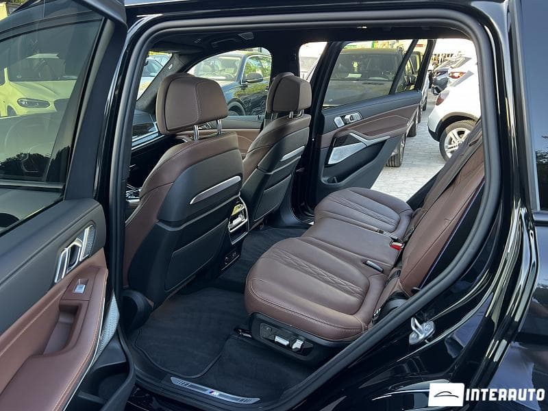BMW X7 4.0d 2023 — Миниатюра 6