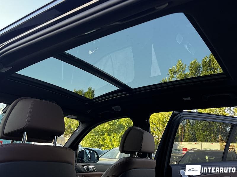 BMW X7 4.0d 2023 — Миниатюра 7