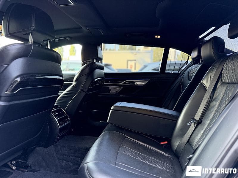 BMW 740e 2017 — Миниатюра 18