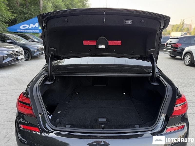 BMW 740e 2017 — Миниатюра 22